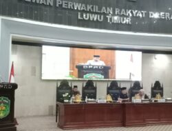 Rapat Paripurna DPRD, Sekda H.Bahri Suli Mewakili Bupati Lutim Serahkan Ranperda Tahun Anggaran 2024