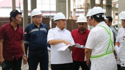 Bupati Sidak Proyek Pembangunan Pasar Tomoni, Target Rampung Akhir Maret